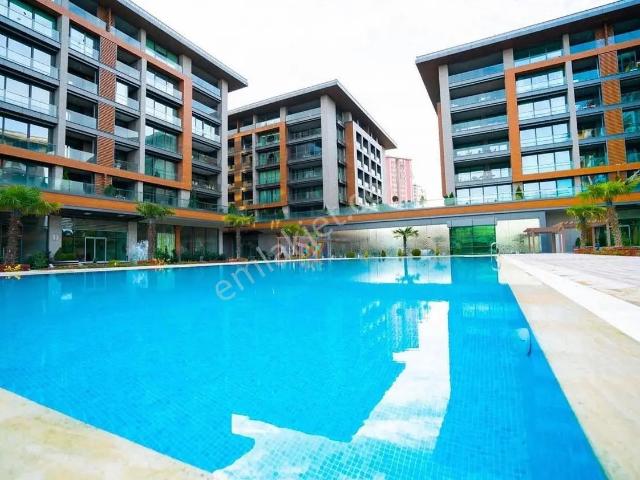 Remax Lavanda'dan Golden Lıfe Sitesi  3,5+1 Havuz Cephe Satılık