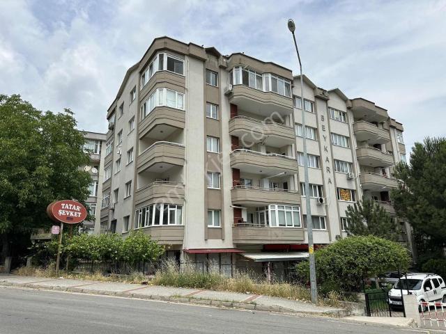 Remax Leon Ataevler Barış Mahallesi'nde Geniş 3+1 Kiralık Daire
