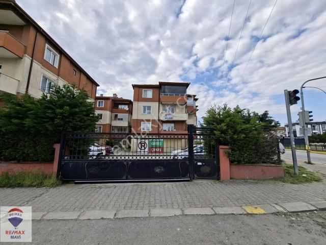 Re/max Mavi Den Serdivan / İstiklal Mah.de Kiralık 3+1 Daire