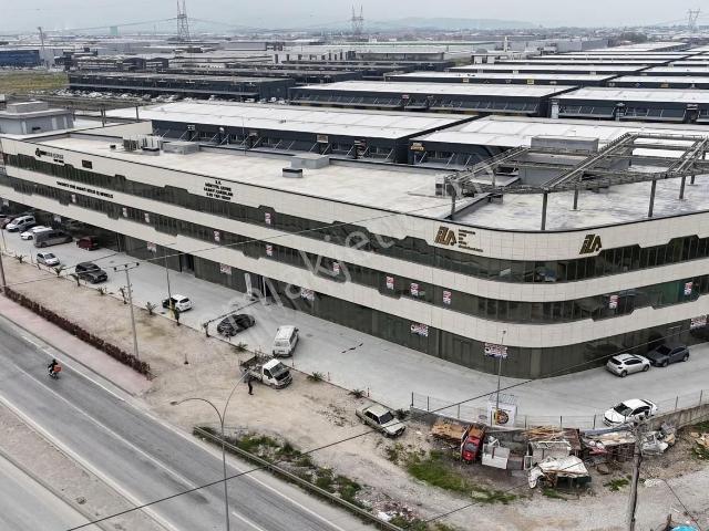 Remax Mavi'den Ana Cadde'de Osb Bölgesinde 2 Katlı Dükkan
