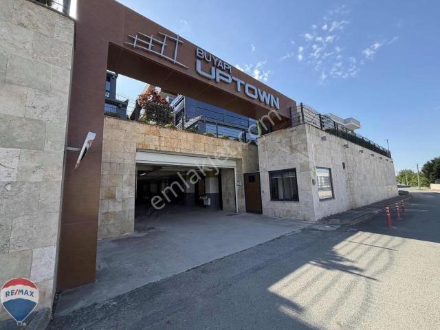 Remax Mavi'den Buyapı Uptown Sitesinde Kiralık 3+1 Lüks Daire
