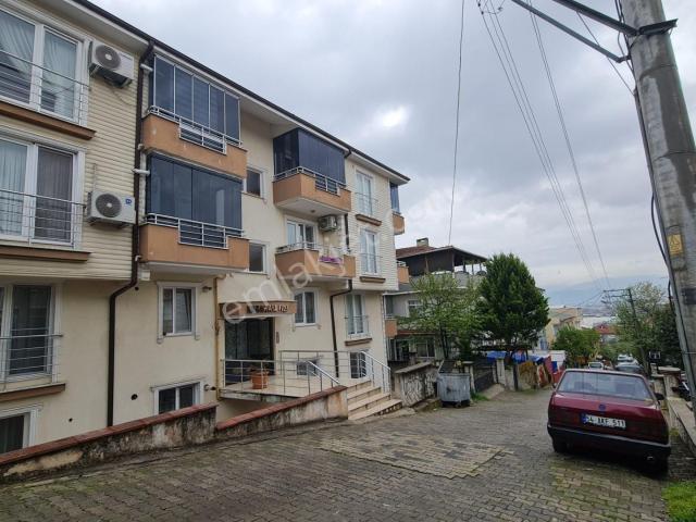 Remax Mavi'den Erenler Bağlar Mah. 2+1 80 M² Ferah Satılık Daire