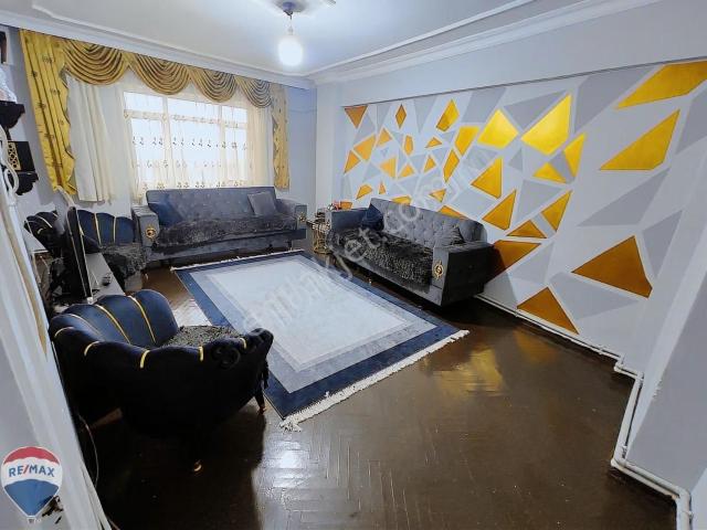 Re/max Mavi'den Kocaali'nin Tam Kalbinde 3+1 Geniş Ferah Daire