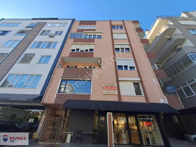 Remax Mid Atatürk Mahallesi, Bandırma Cad. Kiralık 3+1 Daire