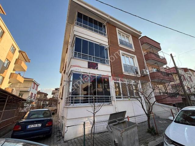 Re/max Mid'den Plevne Mh. Kiralık 3+1 Daire