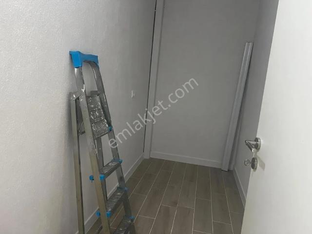 Remax Model Den Gökpınar Mahallesinde Komple Satılık Bina