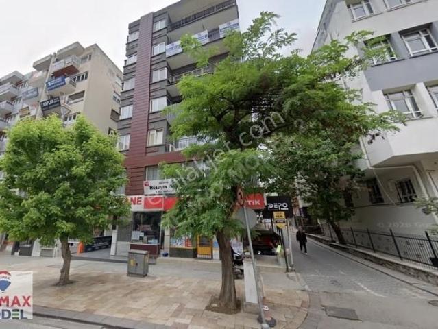 Remax Model Den Doktorlar Caddesinde Devren Kiralık Ofis