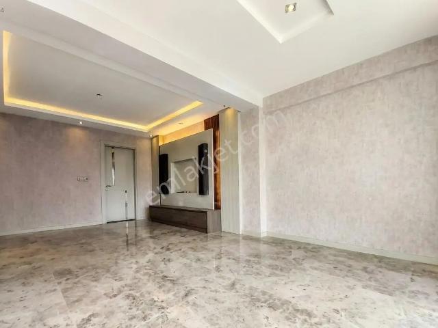 Remax Model Den Deda La Vida Sitesinde 2+1 Satılık Daire