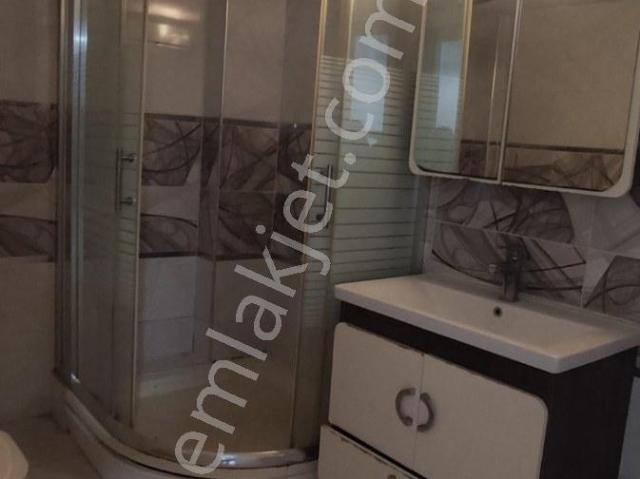 Remax Model Den Lise Caddesinde 3+1 Kiralık Daire