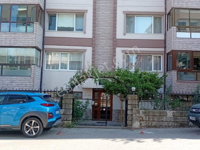 Remax Natural'dan Değirmendere Aşiyan Sitesinde Kiralık 3+1