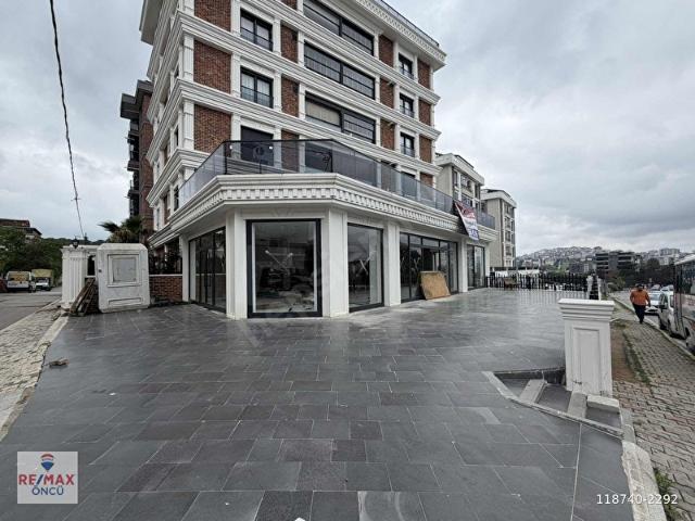 Remax Öncü Çekmeköy Ekşioğlu Mh Saray Cd Kiralık 600 m Dükkan