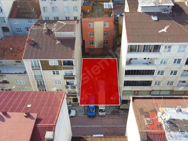 REMAX ONUR MALKOÇDAN ESENYURT'TA 180MİMARLI ARSA