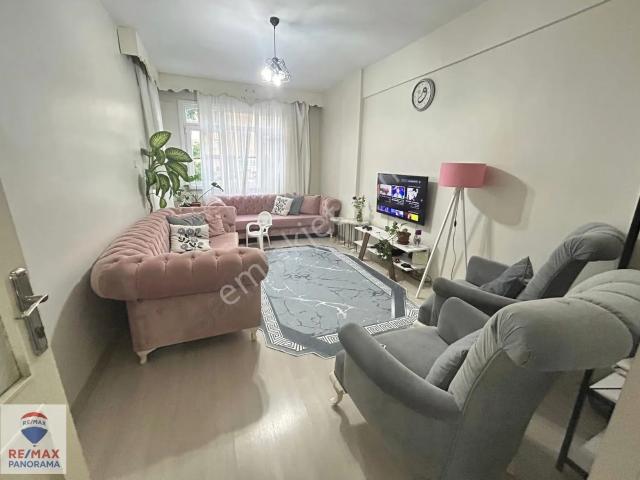 Remax Panorama'dan Metroya 5 Dk Mesafede Satılık 2+1