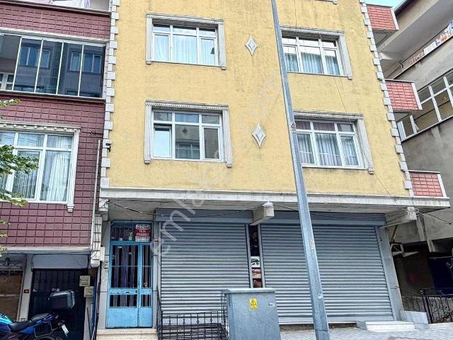 Re/maxte Göztepe Mahallesinde Kiralık 2+1 Daire