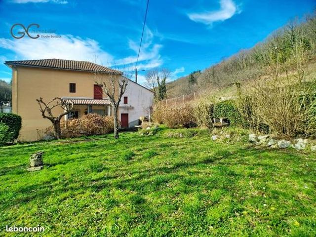 Remise 5 pièces 92 m²