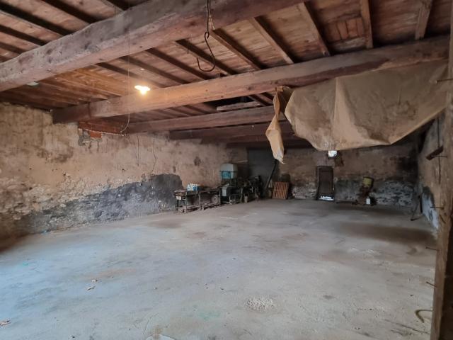 Remise Agricole pleine de charme au coeur du Minervois