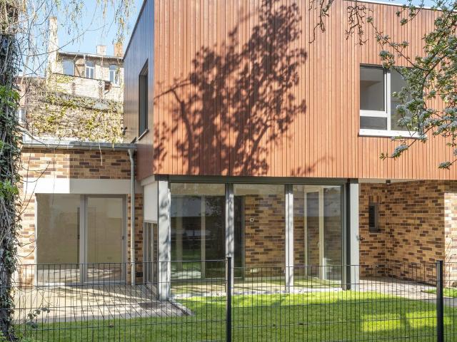 Remise mit Garten Erstbezug Neue moderne Remise