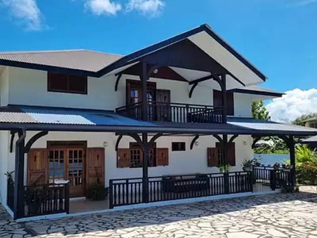 Rémire Montjoly 97354 Achat / Vente maison 5 pièces t5 piscine terrasse