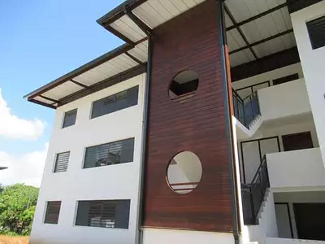 Rémire Montjoly 97354 Location appartement 2 pièces t2 piscine terrasse