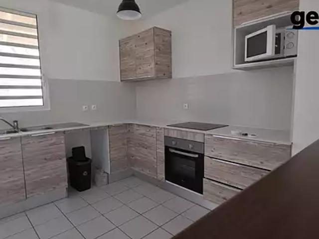 Rémire Montjoly 97354 Location appartement 2 pièces t2 terrasse