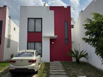 REMODELADA, CASA HOMEX MIRADORES, EMILIANO ZAPATA, VER. 3 REC. PISOS NUEVO