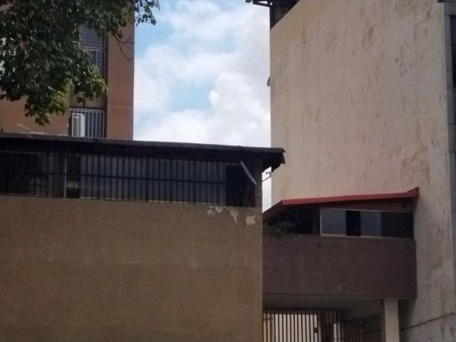 REMODELADO CON TERRAZA 196m2 3h/2b/2p BOLEITA