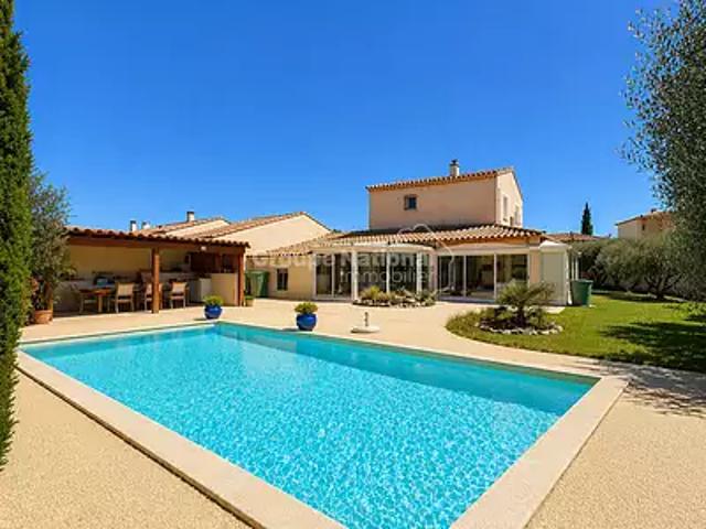 Remoulins 30210 Achat / Vente maison 6 pièces t6
