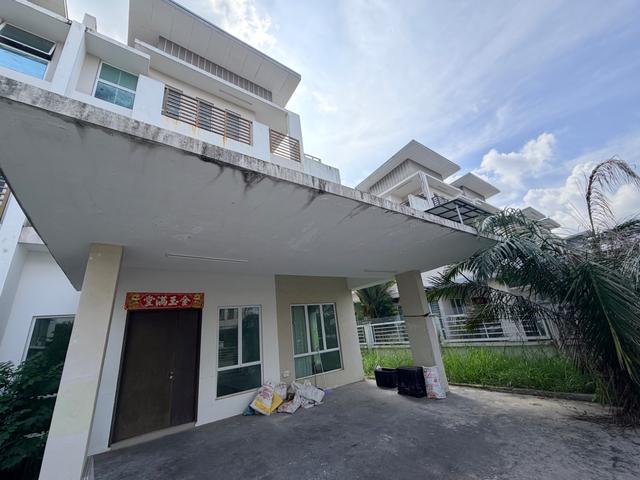 RENT3Storey SEMI D Regency Parc Country Homes Saujana Rawang