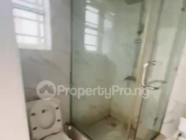 Rent Master Bedroom in orchid, Lekki Lagos 2MTZE | PropertyPro Nigeria