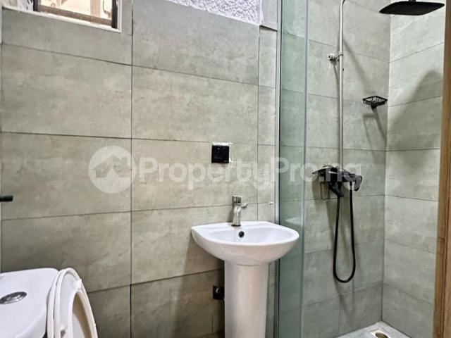 Rent Mini Flat in Along Lekki Expressway, Lekki Lagos 9MRJB | PropertyPro Nigeria