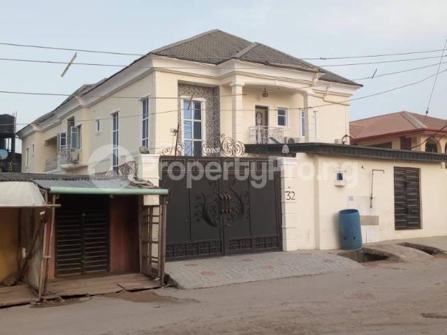 Rent 2 Bedroom Flat in Mafoluku, Oshodi Lagos 6MVNQ | PropertyPro Nigeria