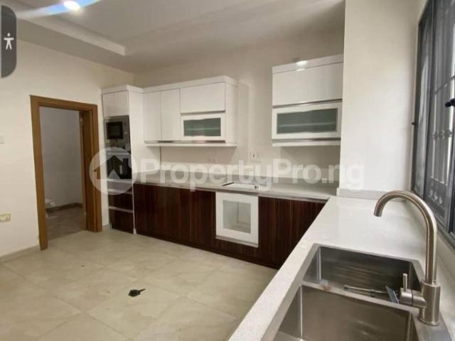 Rent Newly Built 5 Units Of 4 Bedroom Terrace Duplex With Bq in Banana Island, Ikoyi Lagos 2LRZY | PropertyPro Nigeria
