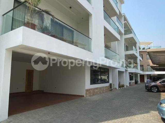 Rent Newly Renovated 4 Bedroom Terrace Duplex With Bq in Banana Island, Ikoyi Lagos 3MSEG | PropertyPro Nigeria