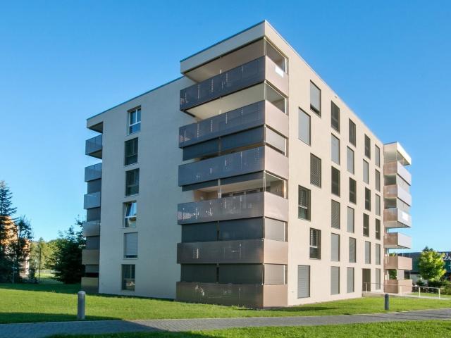 Rent a 3 ½ rooms apartment in Bulle Flatfox