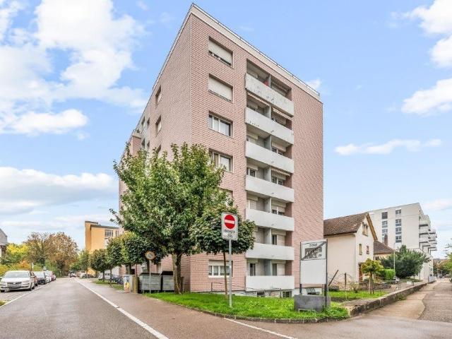 Rent a 3 ½ rooms apartment in Delémont Flatfox