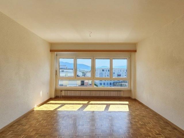 Rent a 3 rooms apartment in Delémont Flatfox