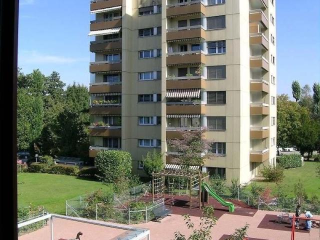 Rent a 3 ½ rooms apartment in Dietlikon Flatfox
