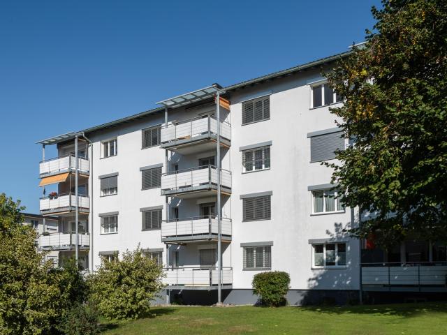 Rent a 3 rooms apartment in Jona Flatfox