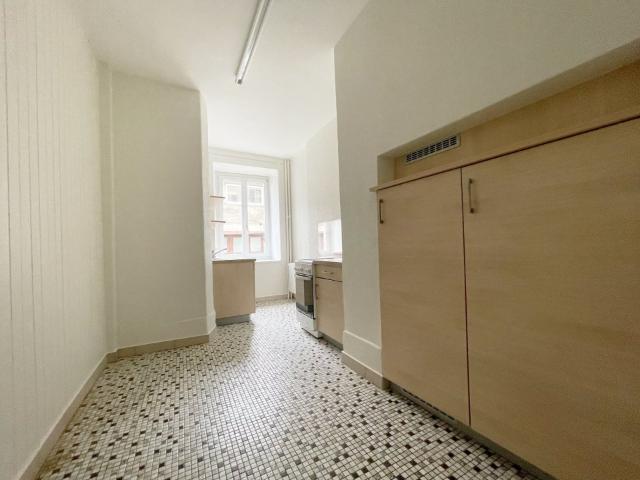 Rent a 3 rooms apartment in La Chaux de Fonds Flatfox