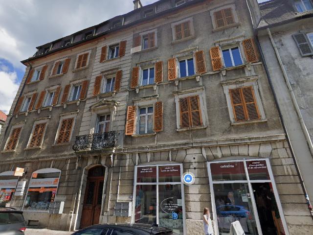 Rent a 3 ½ rooms apartment in Le Locle Flatfox