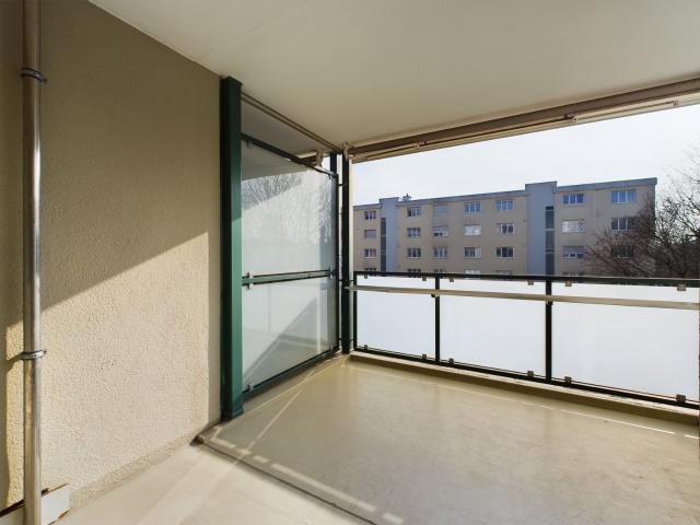 Rent a 3 rooms apartment in Nidau Flatfox