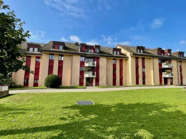 Rent a 3 rooms apartment in NYON Flatfox