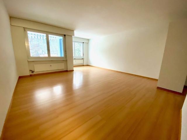 Rent a 3 ½ rooms apartment in Péry