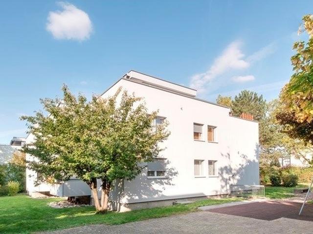 Rent a 3 ½ rooms apartment in Reinach Flatfox