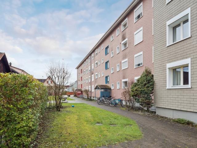 Rent a 3 rooms apartment in Rüti Flatfox
