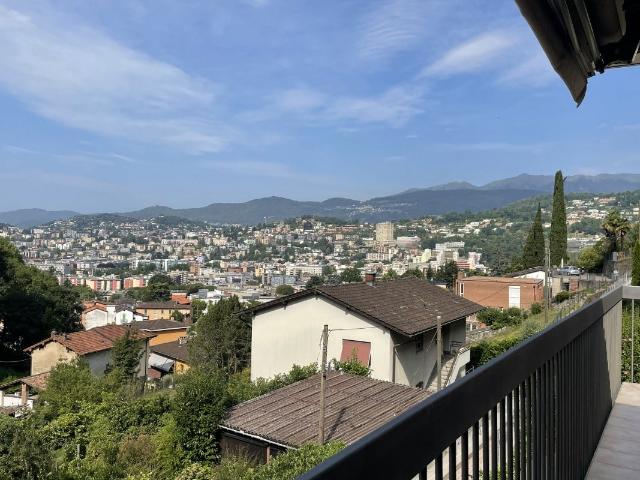 Rent a 3 ½ rooms apartment in Viganello Flatfox