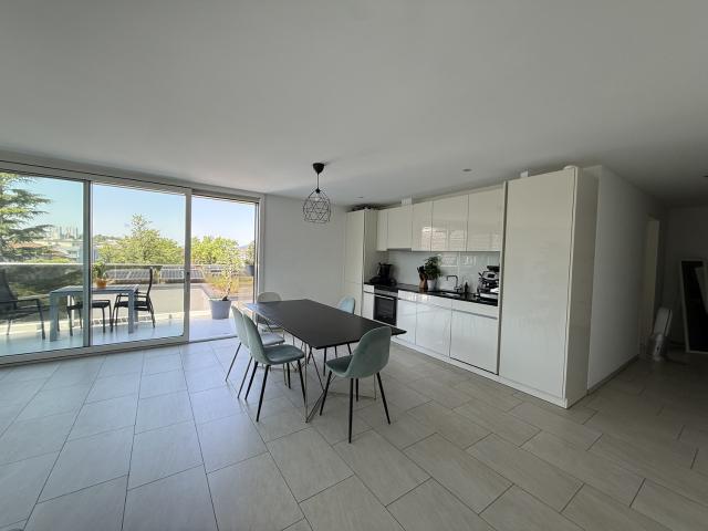 Rent a 3 ½ rooms apartment in Zürich Flatfox