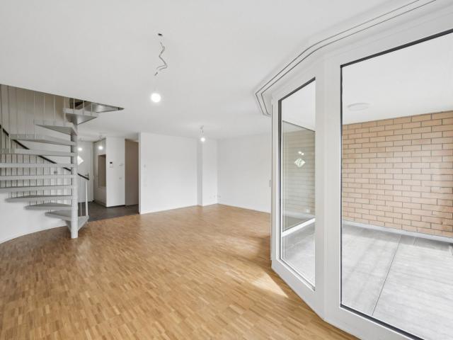 Rent a 3 ½ rooms duplex in Oberwil BL Flatfox