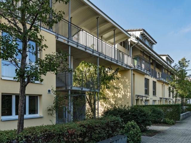 Rent a 3 ½ rooms duplex in Reinach BL Flatfox