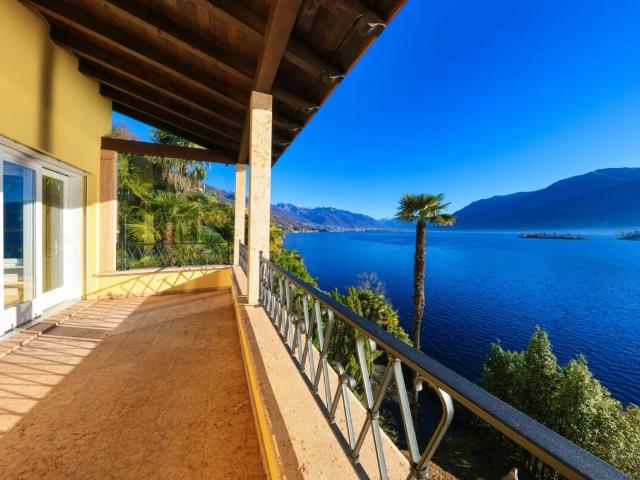 Rent a 3 ½ rooms roof flat in Ronco sopra Ascona Flatfox